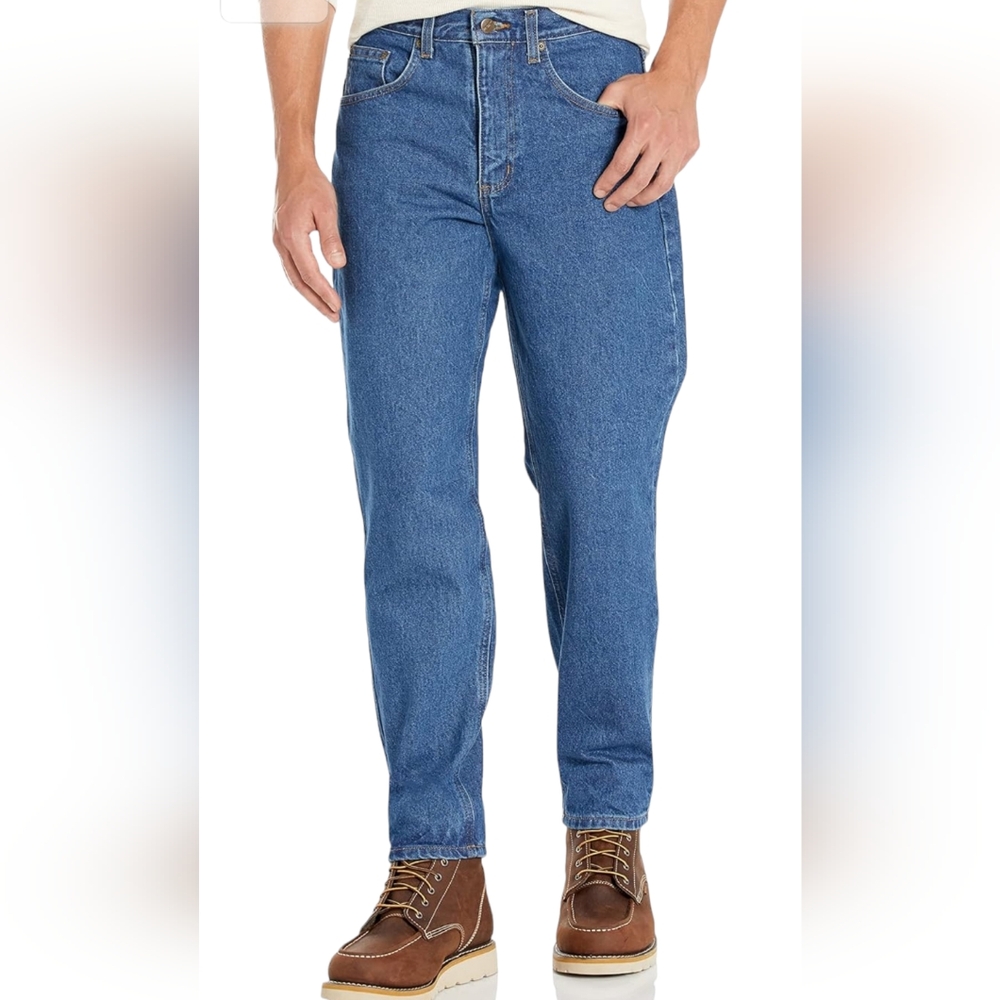 Carhartt Men’s Relaxed Fit Tapered Leg Jean Medium Blue Wash Denim